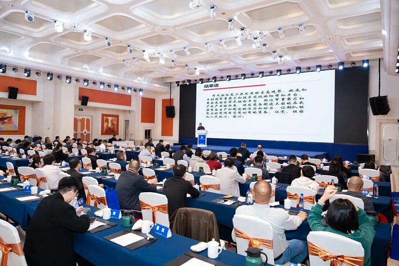 依斯倍受邀出席蘇州市科技裝備商會(huì)換屆大會(huì)，榮膺理事單位開(kāi)啟新征程5