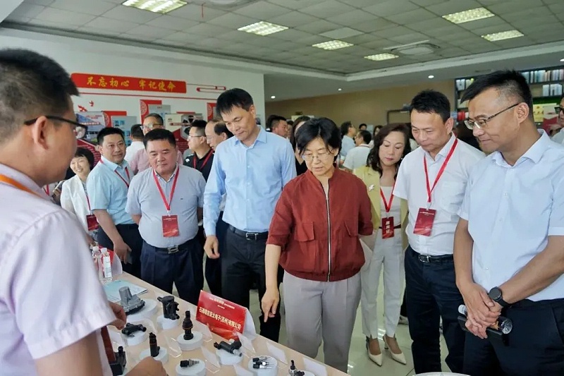 蘇州 “兩岸兩鏈” 對(duì)接會(huì) (2)