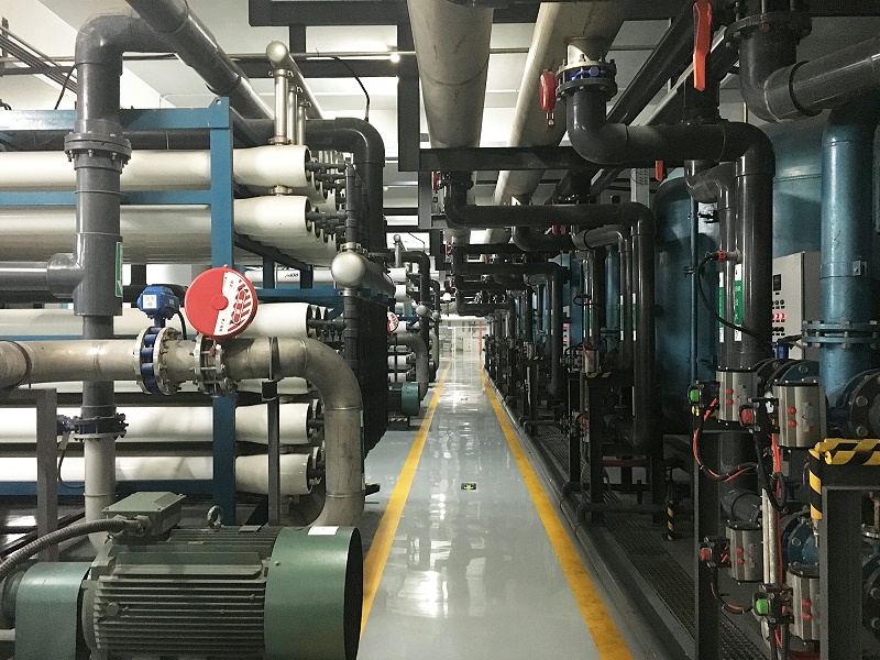 工業(yè)超純水設(shè)備