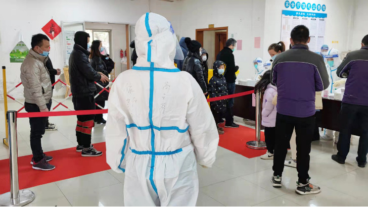 齊心抗疫，依斯倍員工作為志愿者積極參與社區(qū)街道戰(zhàn)“疫”隊(duì)伍