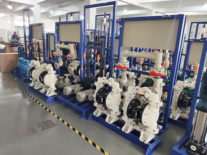 污水處理設(shè)備泵