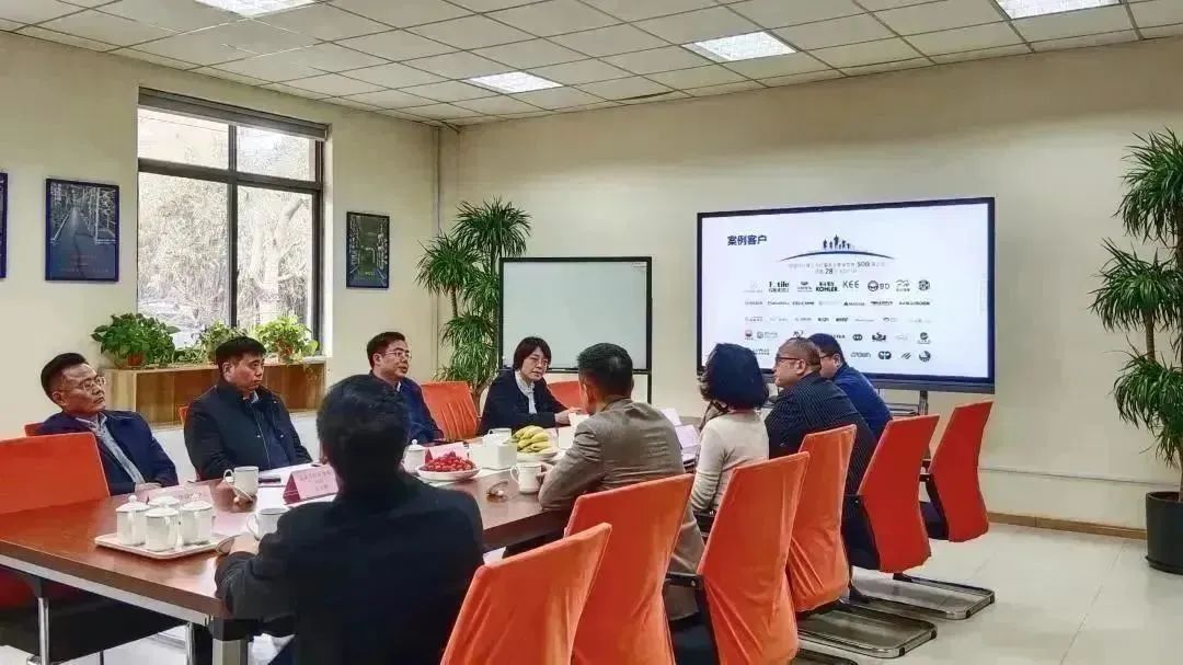 連云港連云區(qū)領(lǐng)導(dǎo)一行走進(jìn)依斯倍，深化交流謀發(fā)展