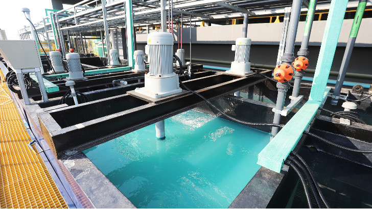 鐵炭出水為何要用石灰粉進行中和處理